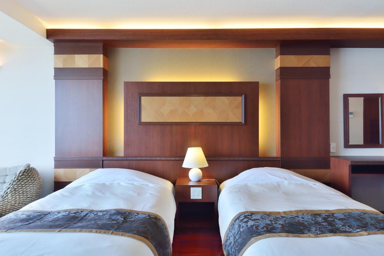 Uminoyasuragi Hotel Ryugu Kami Amakusa Esterno foto