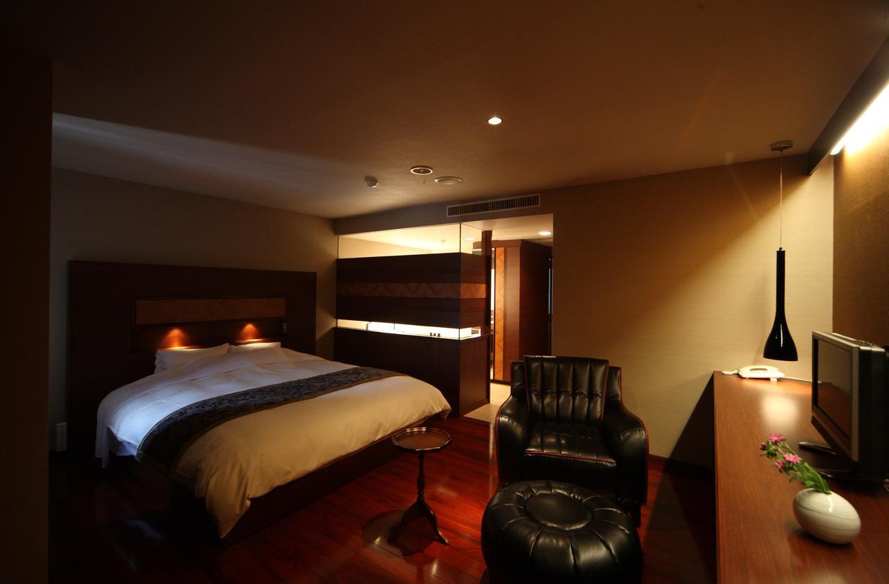 Uminoyasuragi Hotel Ryugu Kami Amakusa Esterno foto