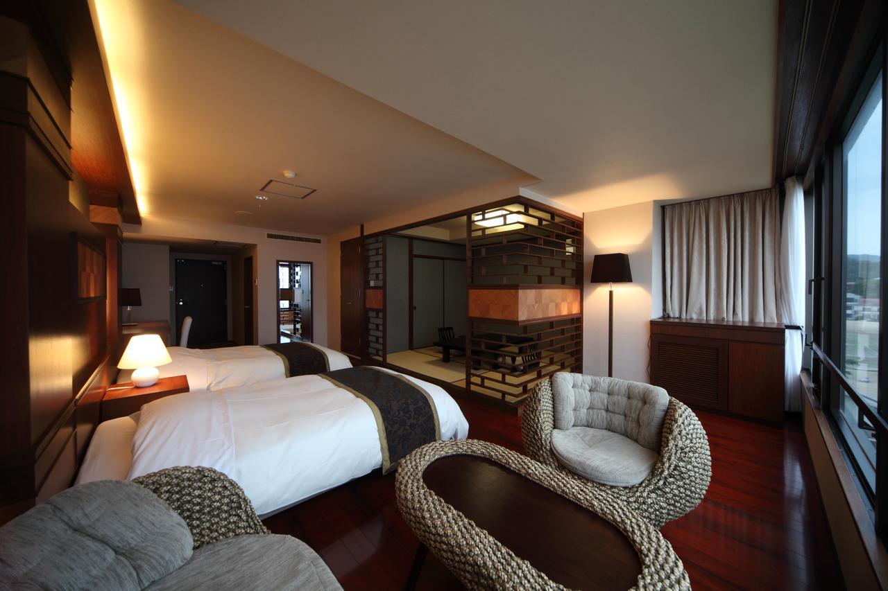 Uminoyasuragi Hotel Ryugu Kami Amakusa Esterno foto
