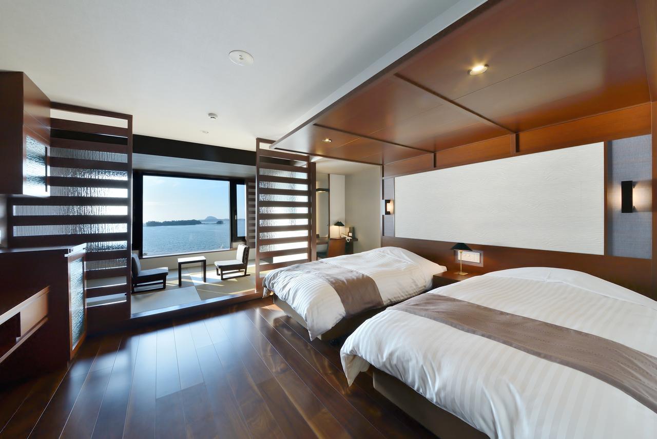 Uminoyasuragi Hotel Ryugu Kami Amakusa Esterno foto
